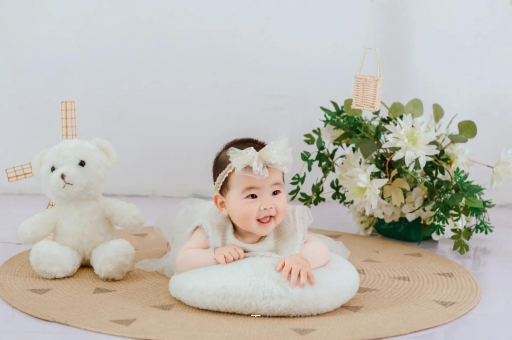 东方孕妇补叶酸到几个月